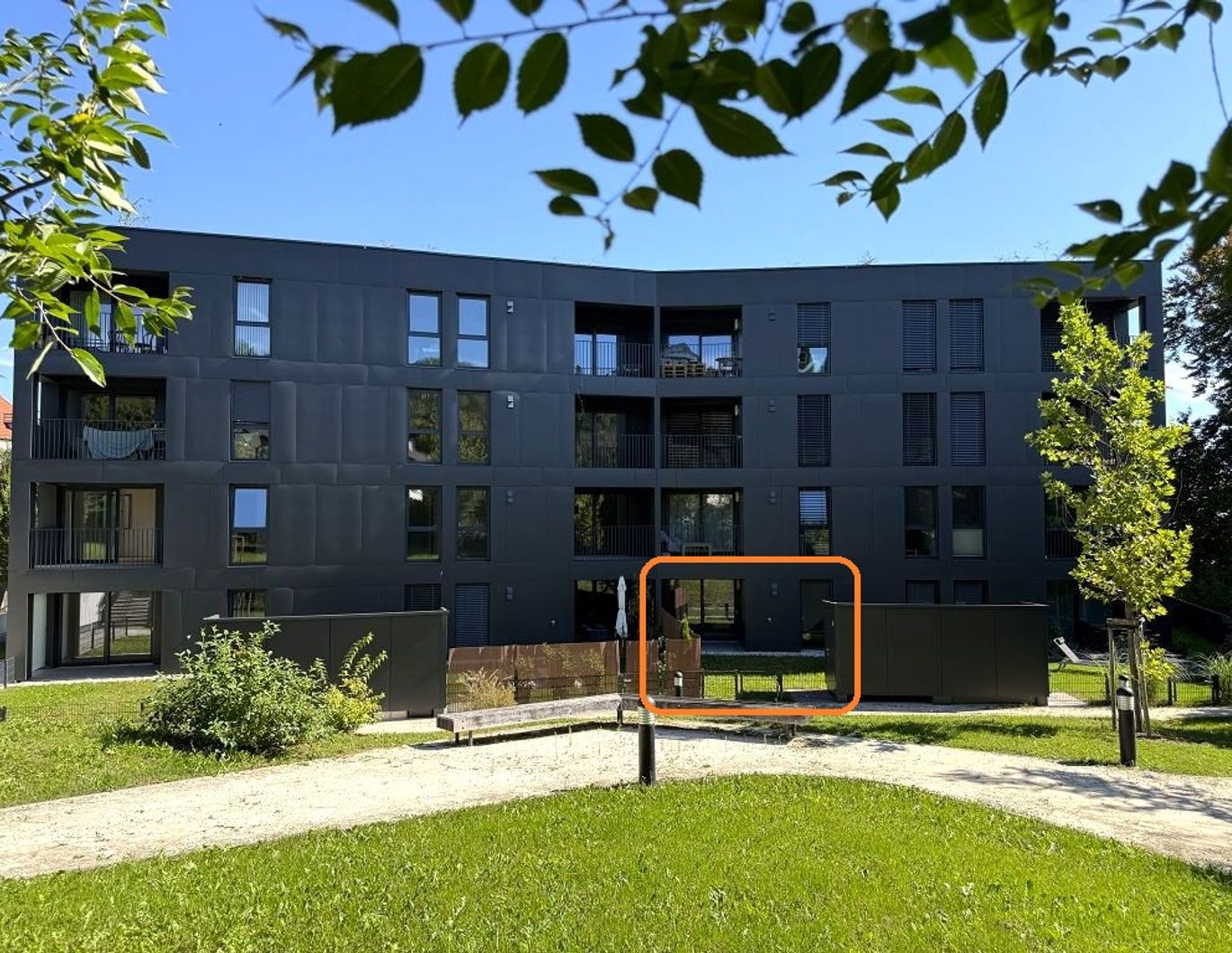 FROSCHBERG FLATS | 2 Zimmer-Wohnung mit Garten und Loggia | zentrumsnah und ruhig | PROVISIONSFREI