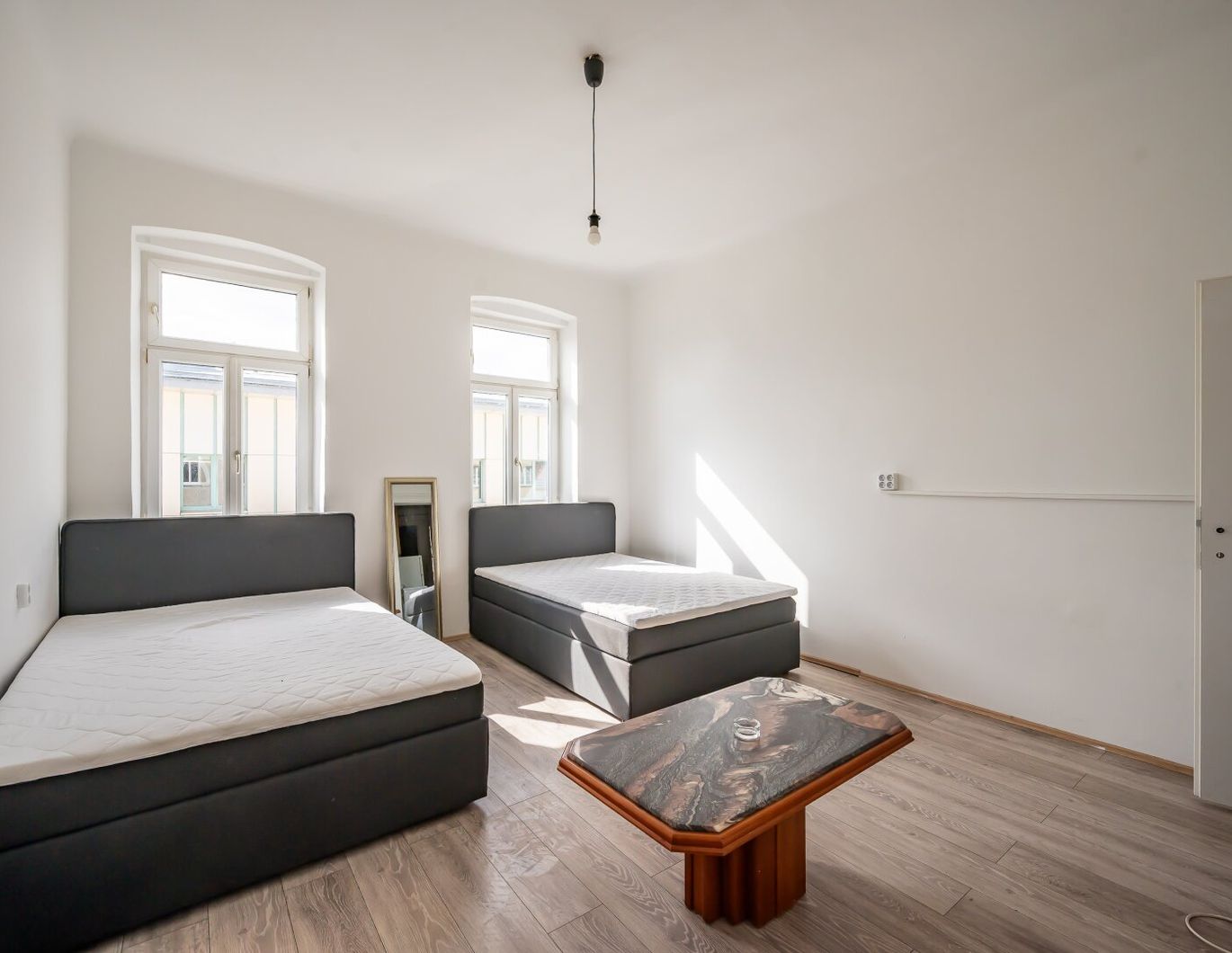 ++NEU++ sanierungsbedürftige 1-Zimmer Altbauwohnung in 1120!