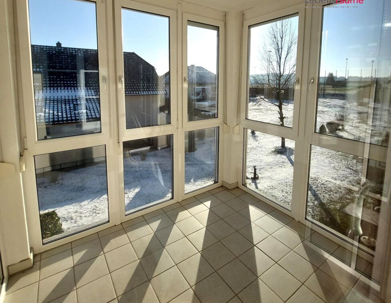 Helle Wohnung im 1.OG