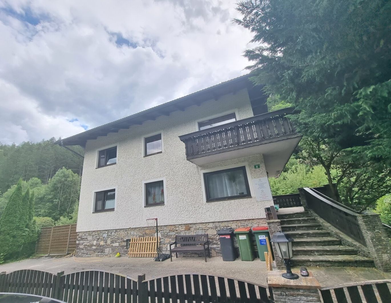 Familientraum mit Gartenidylle!