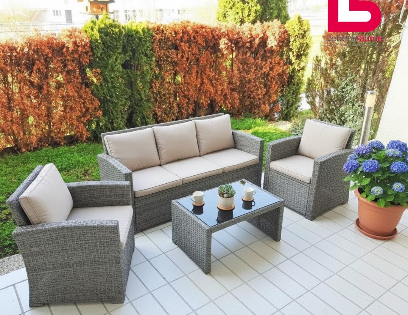 Schöne Wohnung mit Terrasse im EG