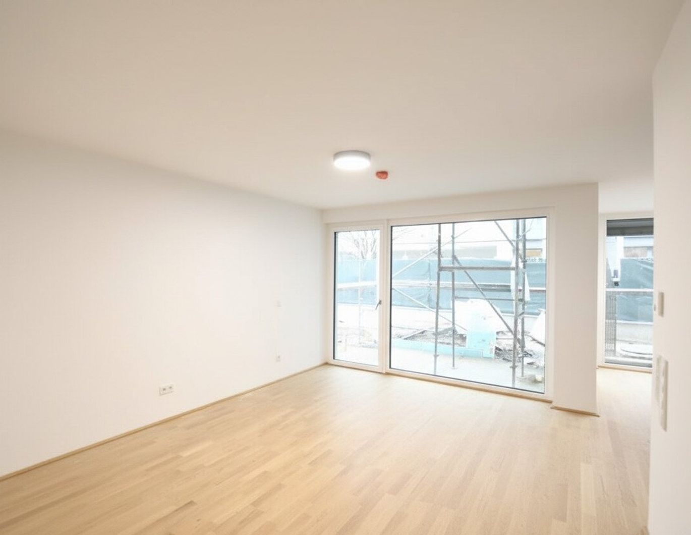 Erstbezug: Schöne 3-Zimmer-Wohnung mit Balkon