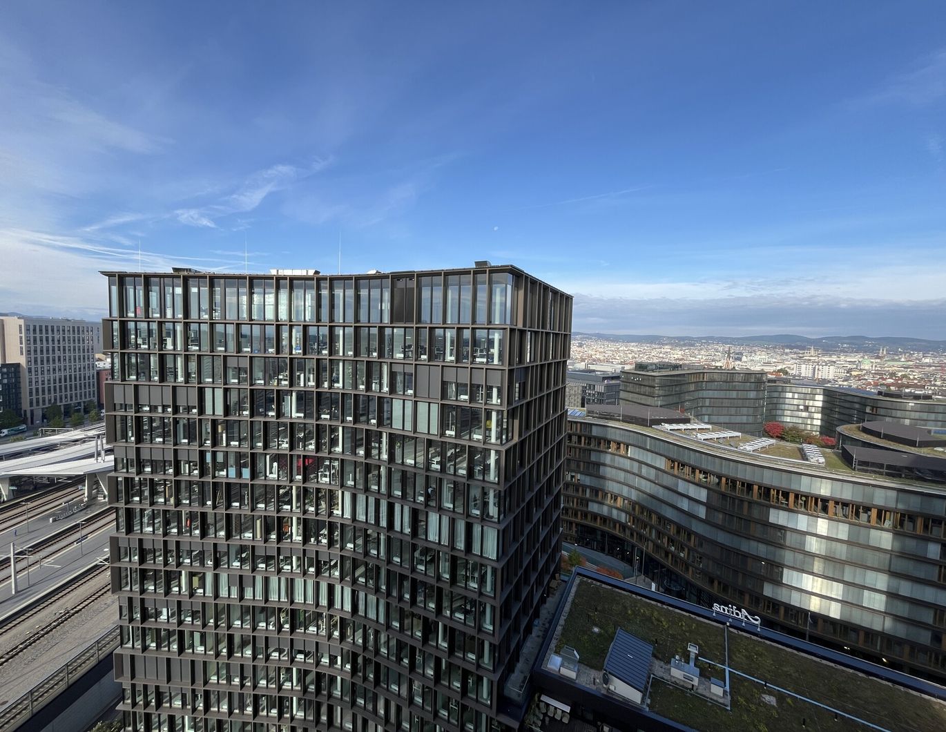 BelView Apartments: Hoch hinaus in einer 2-Zimmer-Wohung mit Freifläche im 17. Stock - zu mieten in 1100 Wien