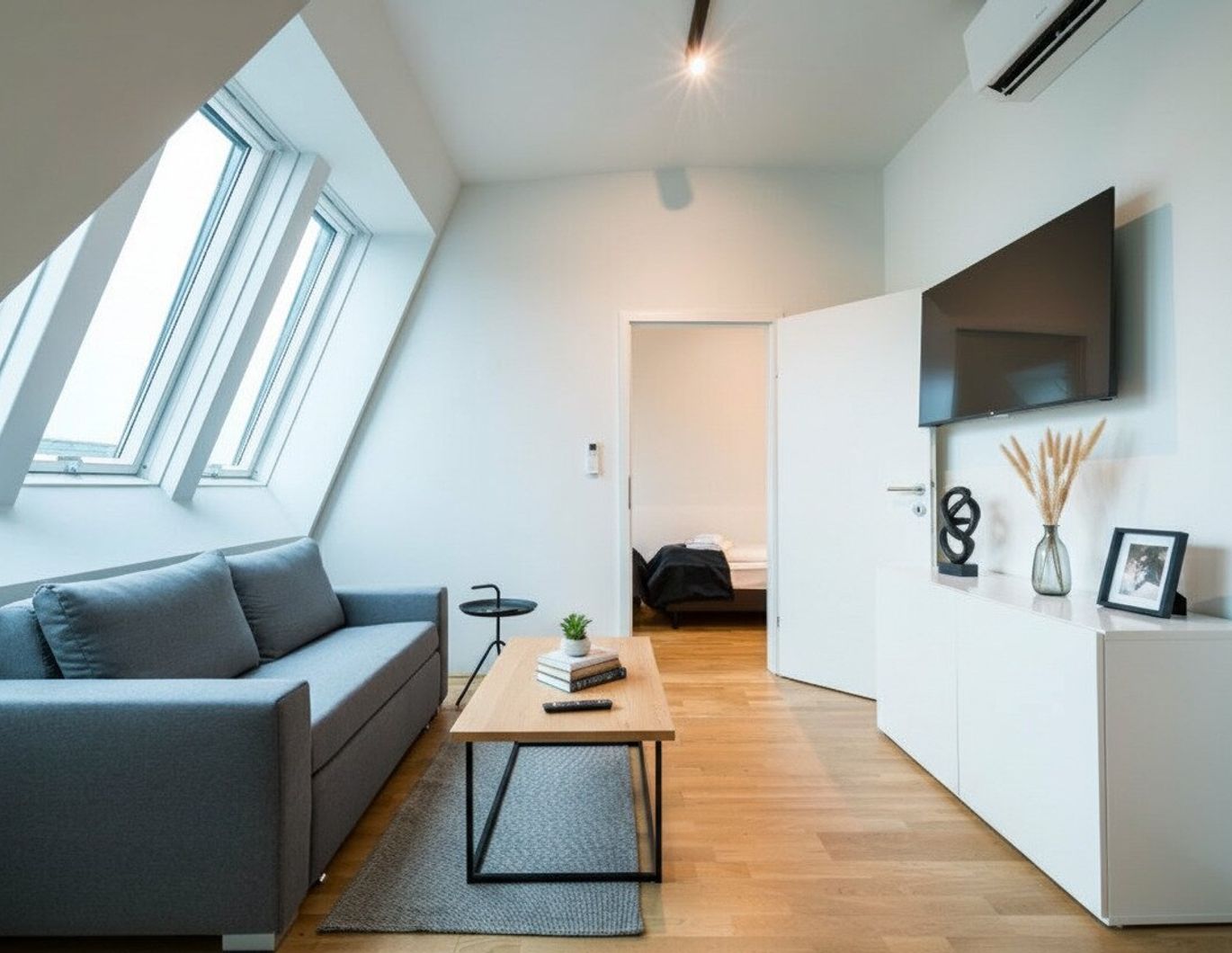 Familienfreundliche DG-Wohnung mit Terrasse