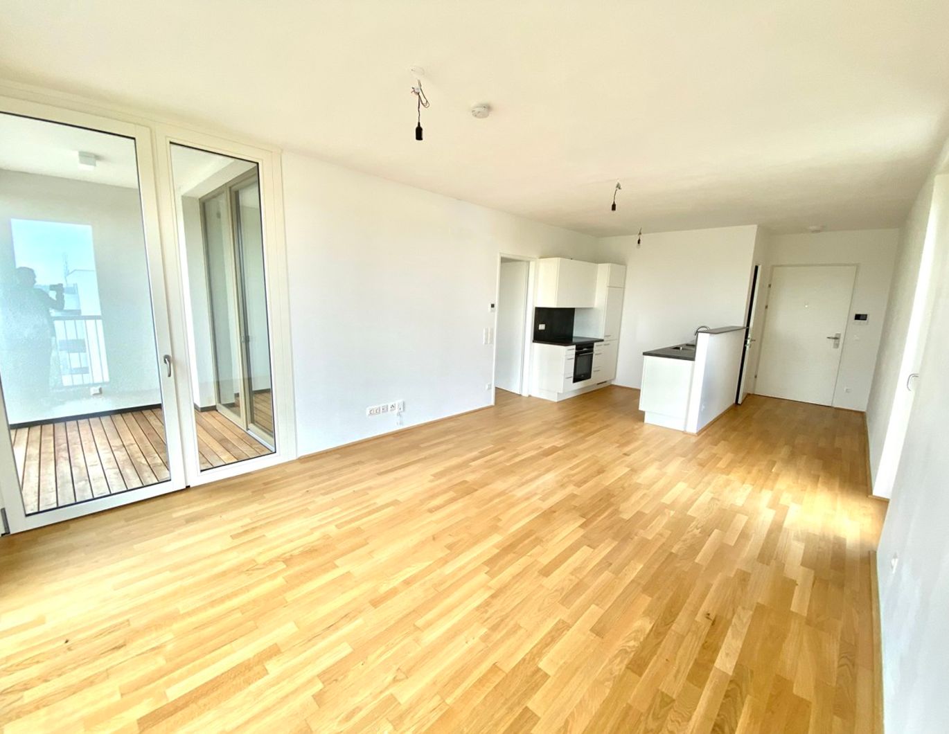 Donaumarina: Moderne 2 Zimmer-Wohnung mit Loggia samt Gym & Sauna zu mieten in 1020 Wien