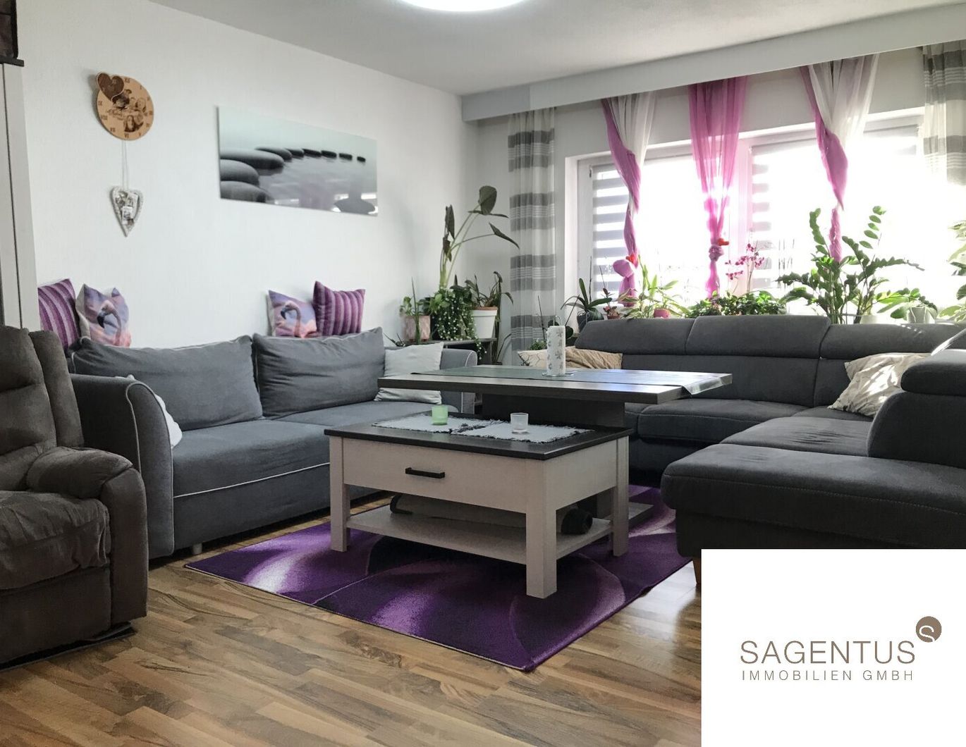 Zentral gelegene 4-Zimmer-Wohnung mit West-Balkon in Landeck zu kaufen