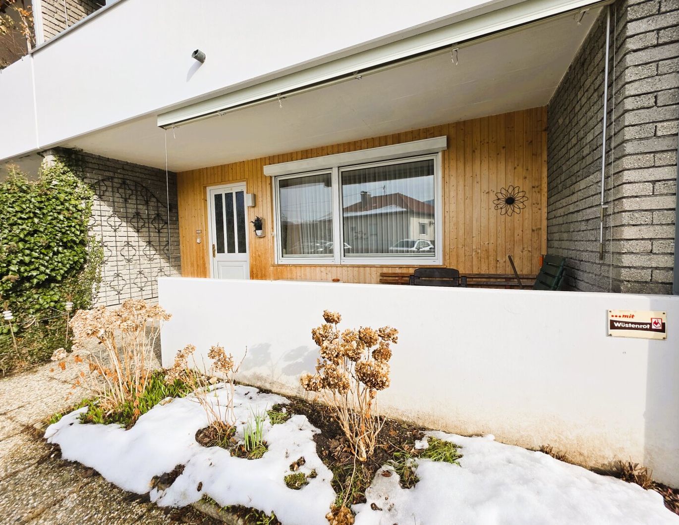 Gepflegte 3-Zimmer-Wohnung mit Loggia in zentraler Lage