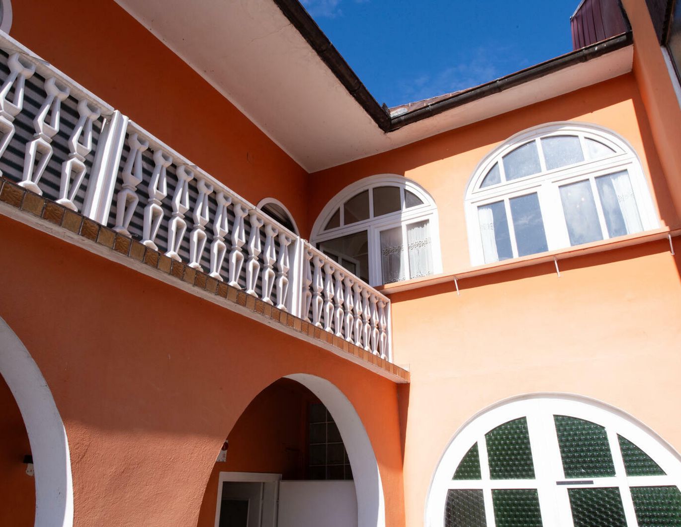 Mehrfamilienhaus in Mureck am Hauptplatz, 27 Zimmer, 723 m² - Vielseitige Nutzung & Top-Investment für Anleger! Bestandsfrei!