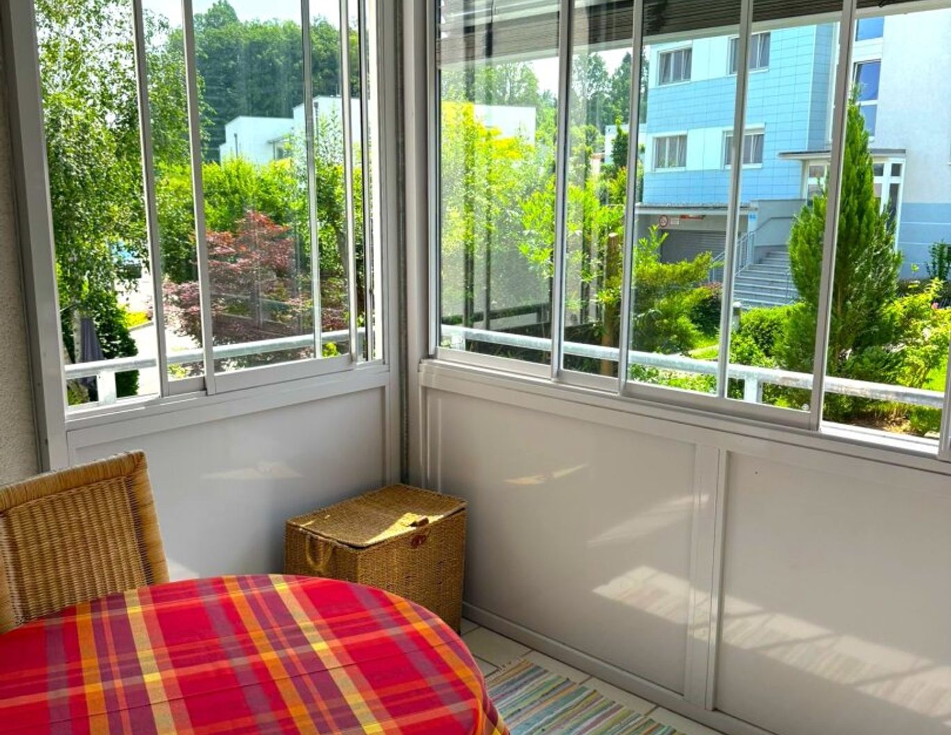PREISANPASSUNG - SONNIGES Apartment in Thalheim am FORSTBERG - JEDERZEIT BEZUGSFÄHIG - 82m² mit Balkon und Garage