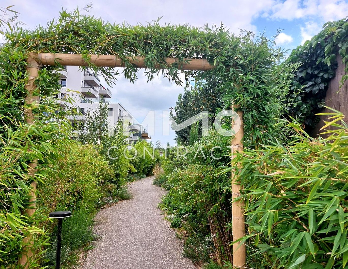 Lust auf Ruhe und viele exotische Pflanzen? Provisionsfreies Luxuseigentum mit Balkon