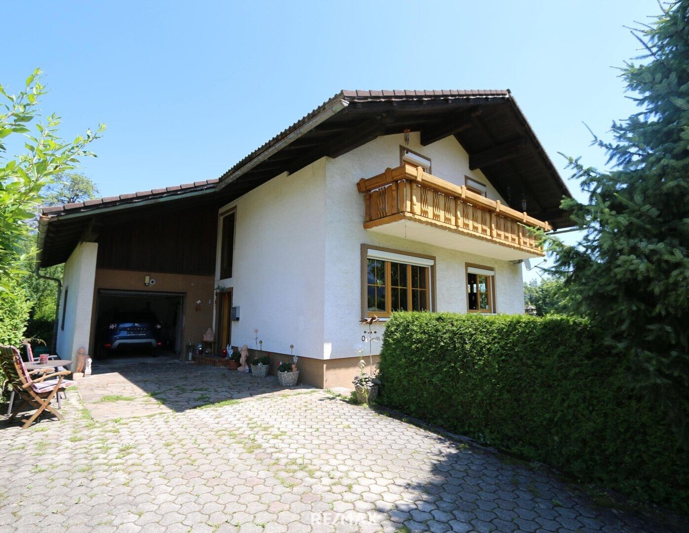 Einfamilienhaus in sonniger Lage mit Ausblick