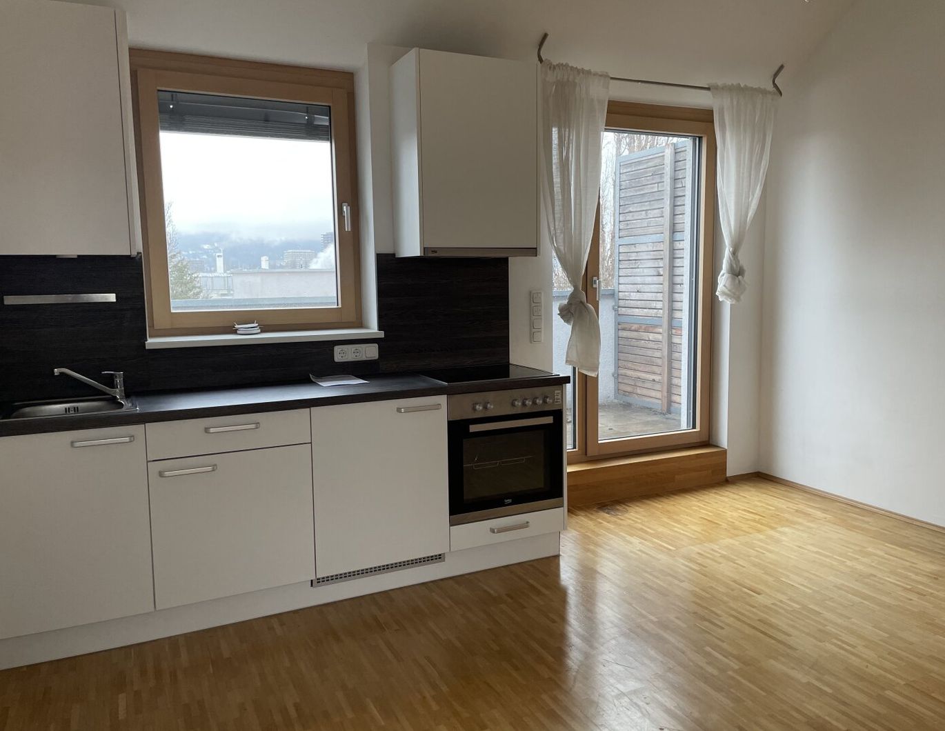 Graz-Nähe Citypark: Geförderte 3-Zimmer-Wohnung mit Dachterrasse in zentraler Lage!