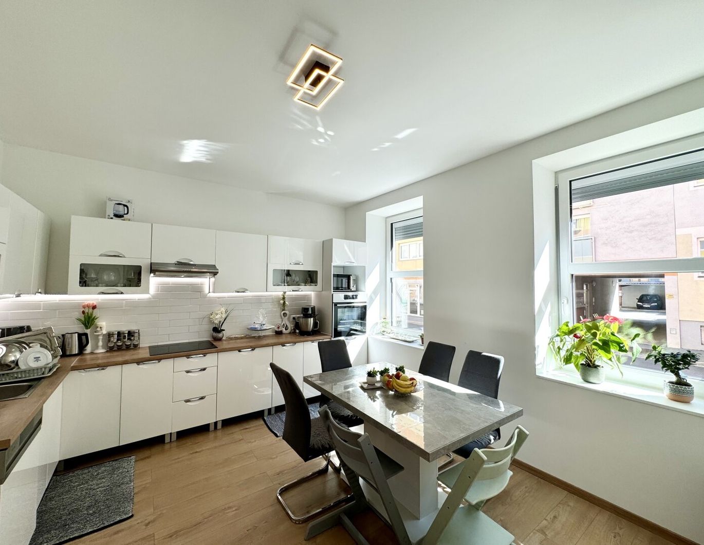 Eggenberg! Traumhafte 4-Zimmer Gartenwohnung-Perfekt für Familien!