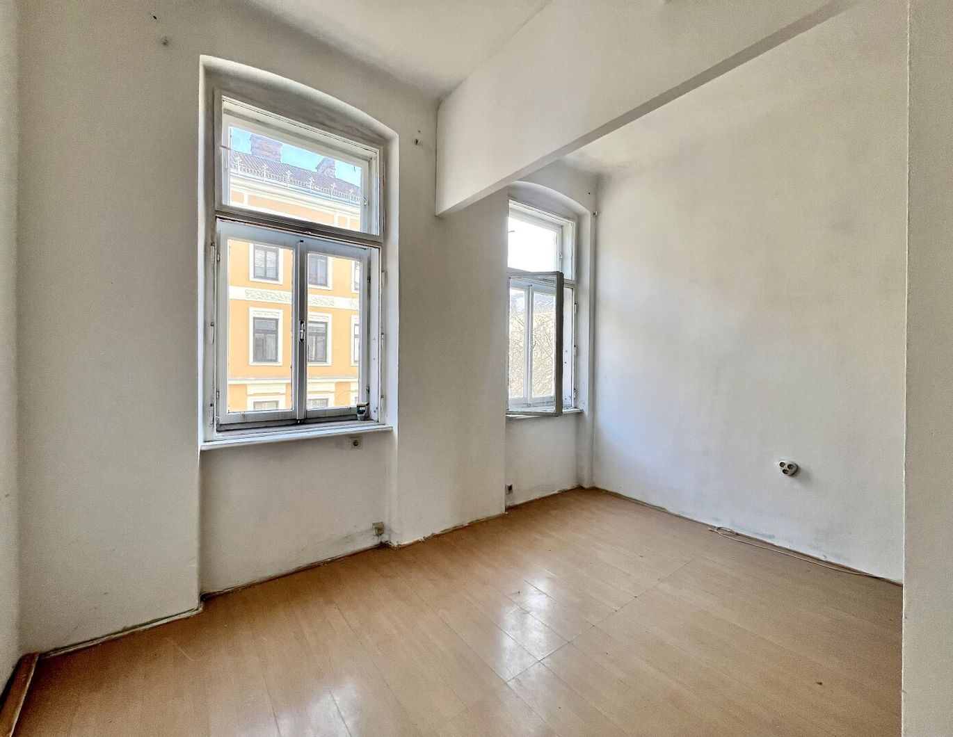 Altbauwohnung mit gutem Grundriss!