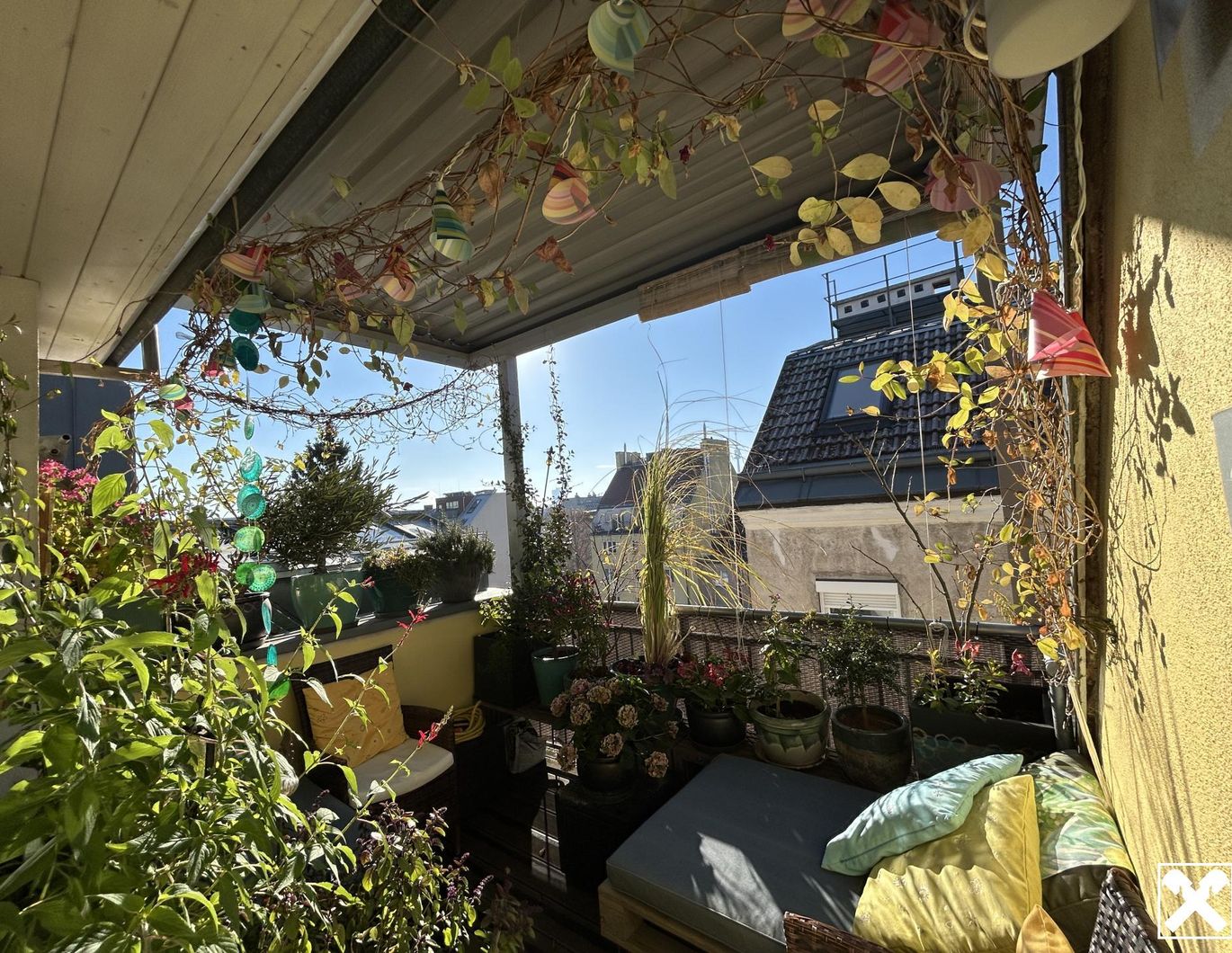 Liebevoll gepflegte DG-Terrassenwohnung in sonniger Ausrichtung!