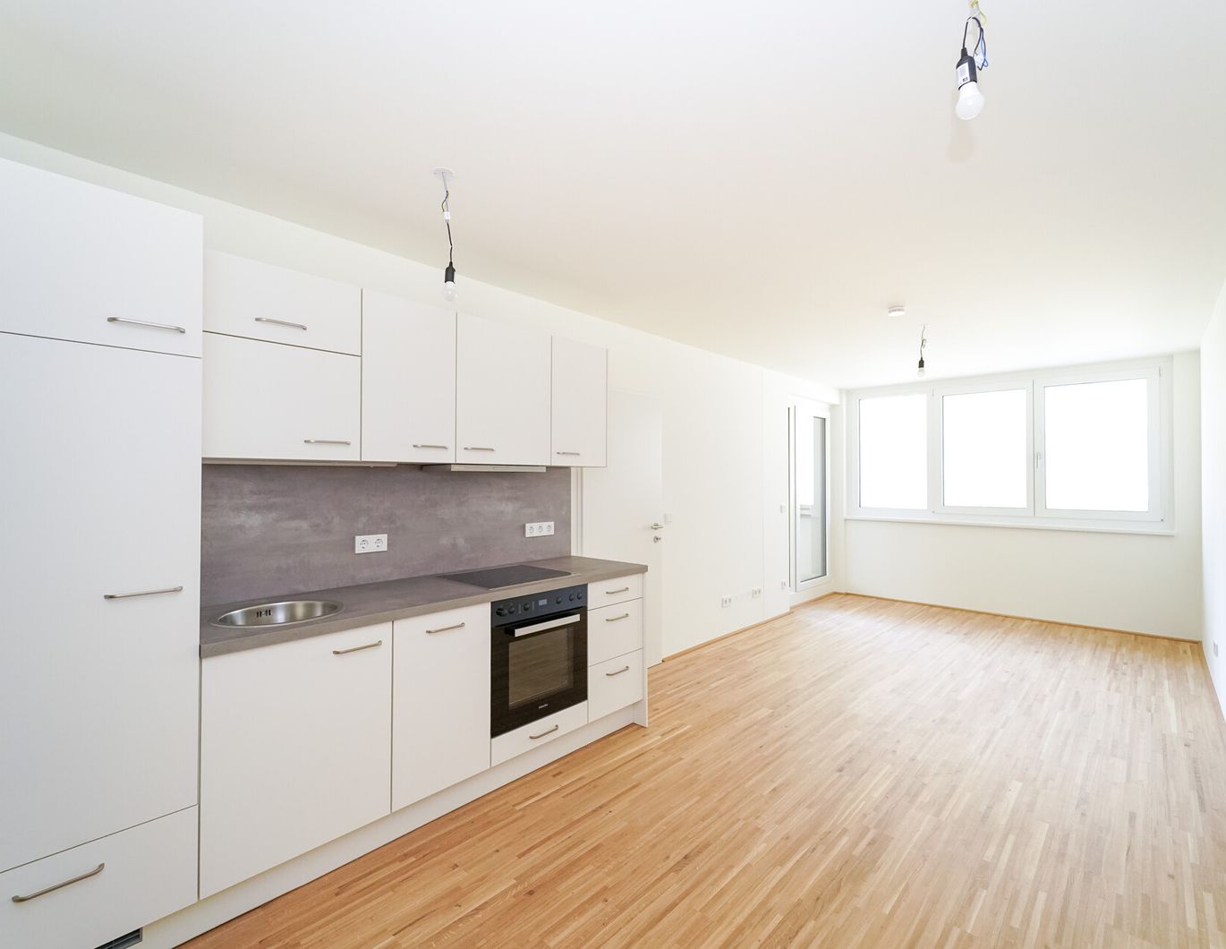 Sonnige 2-Zimmer-Dachgeschoßwohnung mit Terrasse -Erstbezug - zu mieten in 1020 Wien