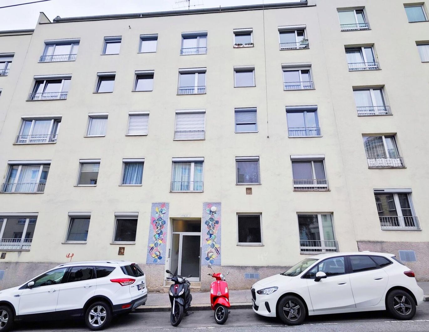 Sanierungsbedürftige 3-Zimmer-Wohnung mit optimaler Aufteilung in Toplage