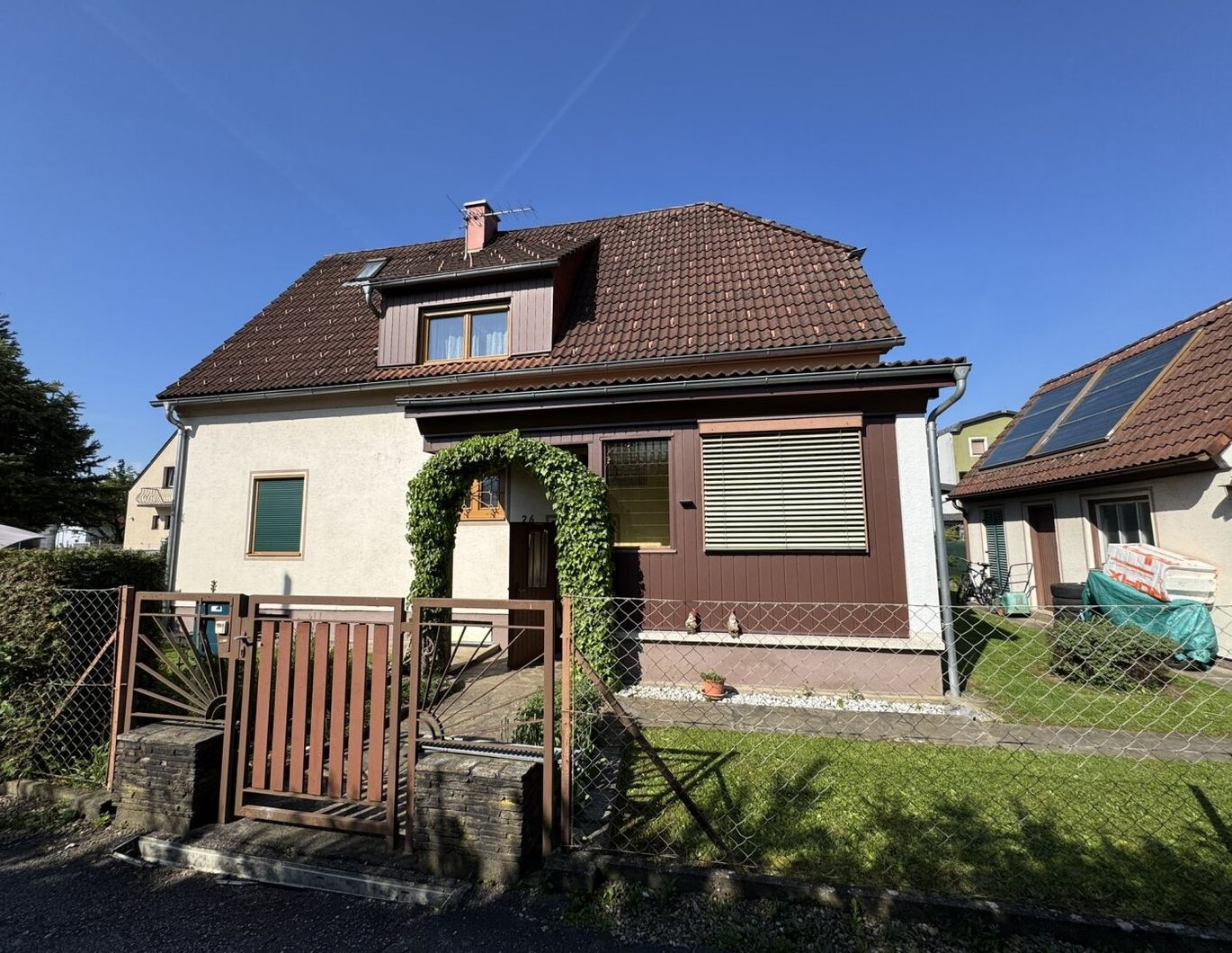 Puntigam - vielseitig verwendbares Einfamilienhaus mit hoher Baudichte am Ende einer Sackgasse!