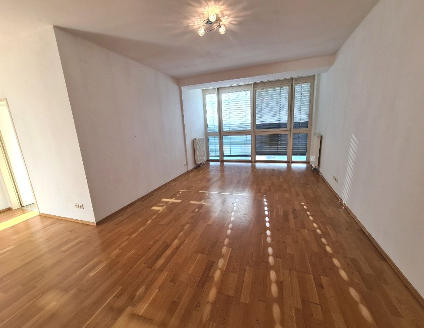10. Helle und super aufgeteilte 2-Zimmer-Wohnung!