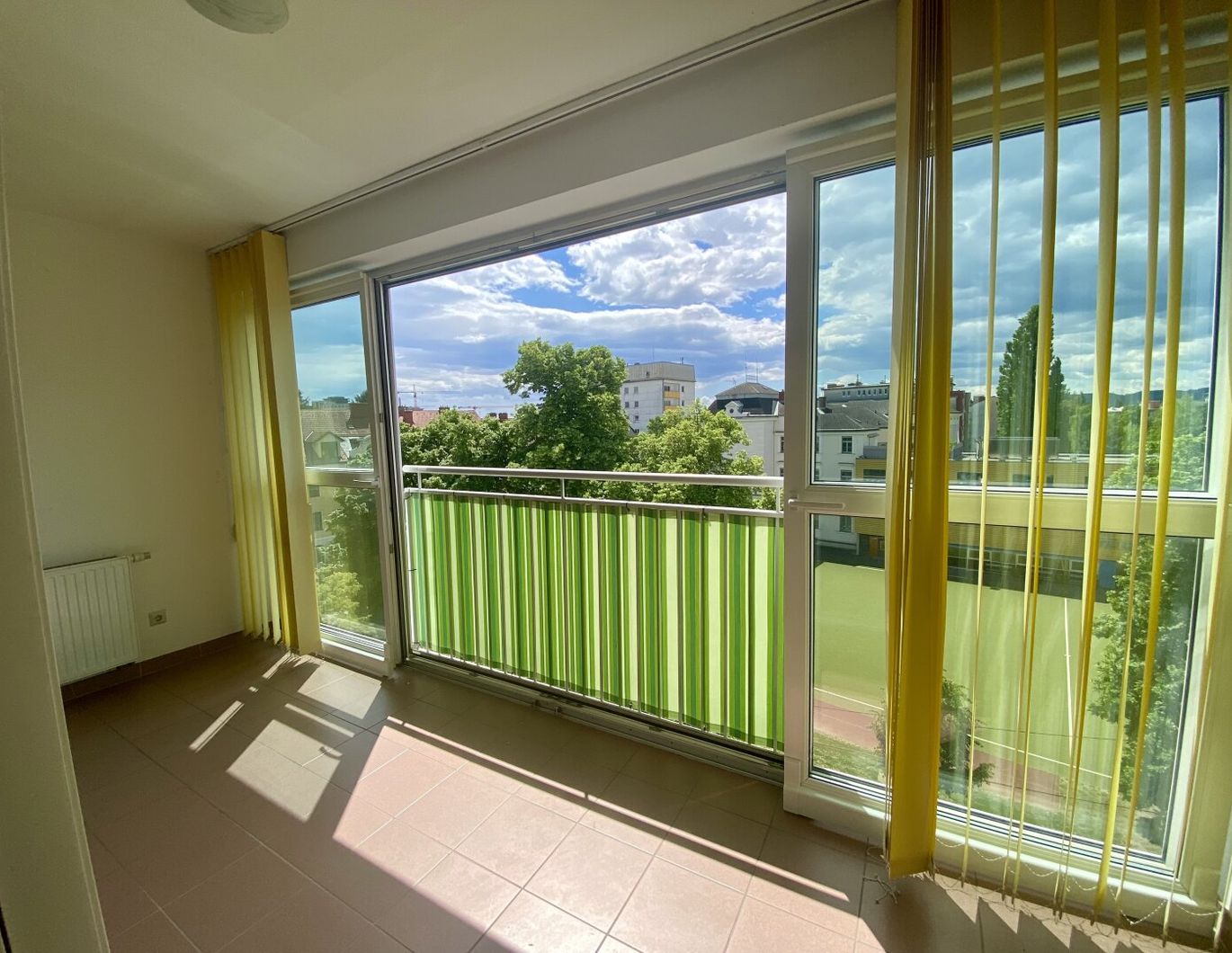 Reizendes City Flat - SICHERES INVESTMENT - Gute Lage! Inkl. Garage u. Wintergarten