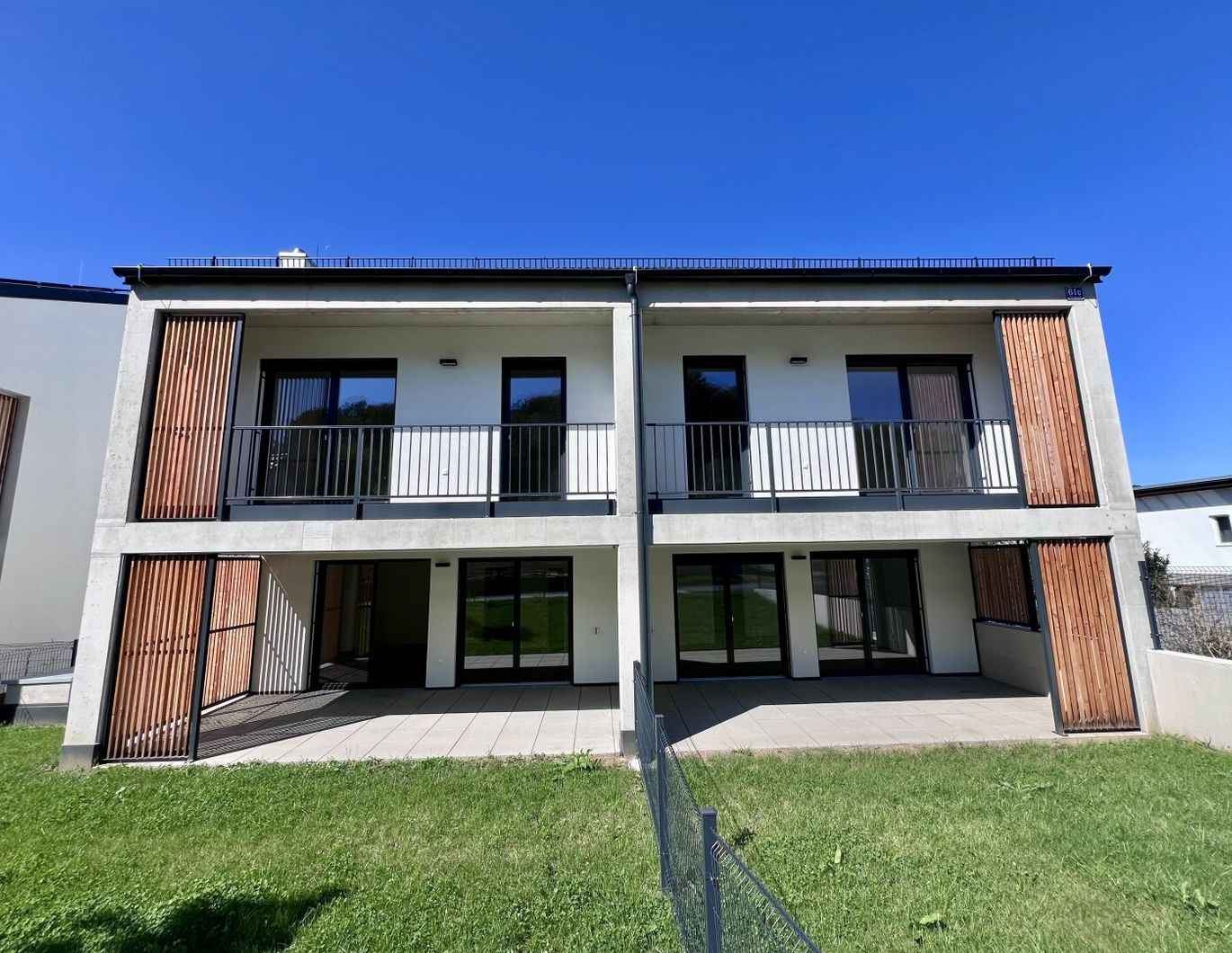 *Reihenhauscharakter* 4-Zimmer Gartenwohnung!