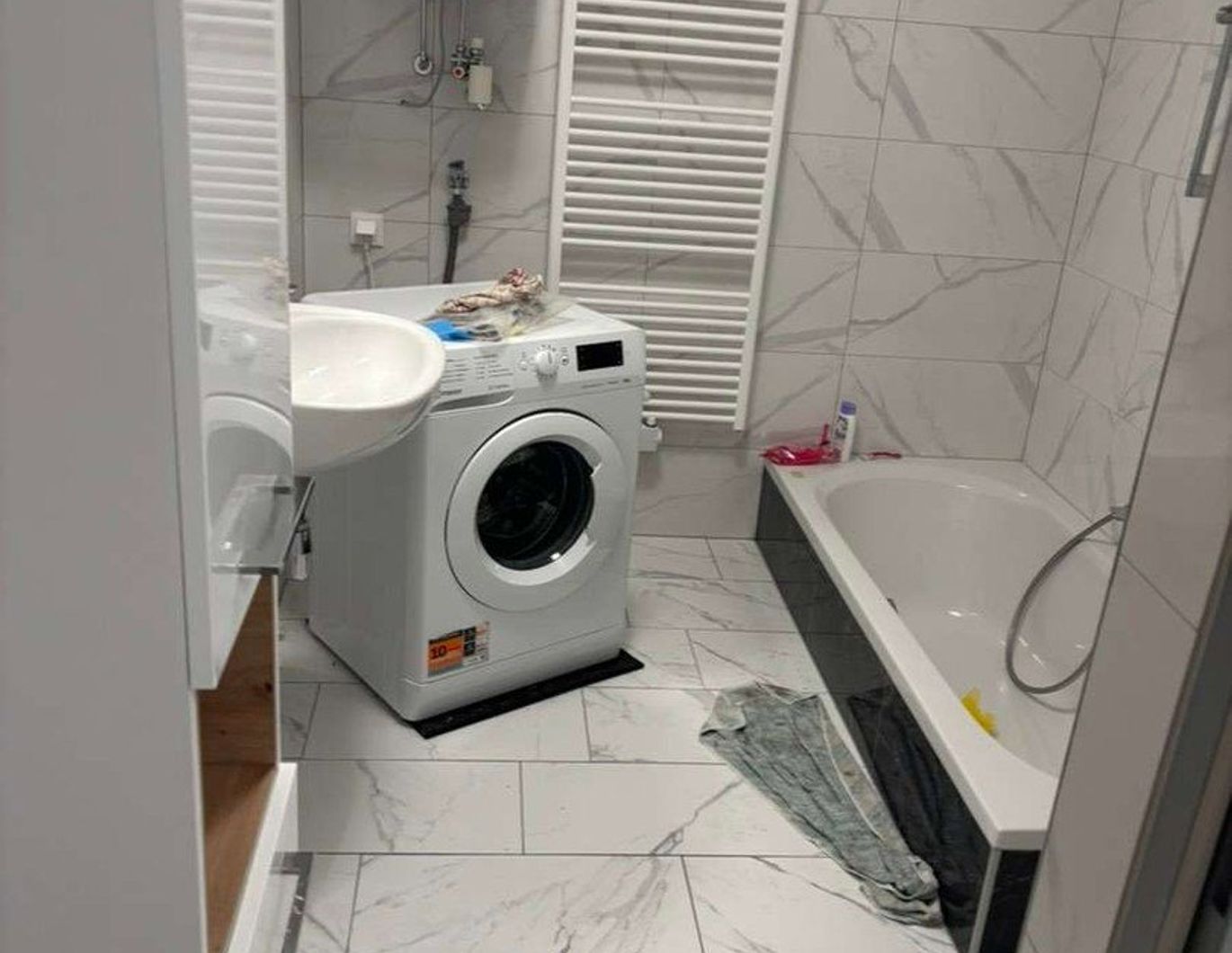 Grosse Mietwohnung 3 Zimmer/85m2 im Zentrum