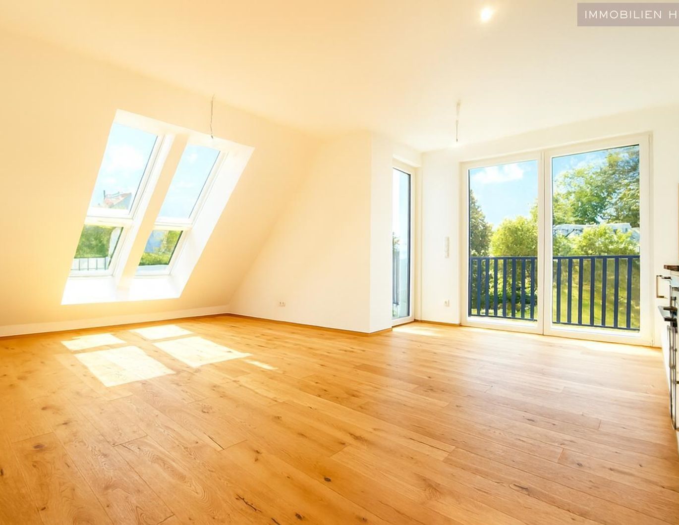 Vitamin D tanken! ERSTBEZUG für Sonnenanbeter mit Ost-Süd-West-TERRASSENFLÄCHE!!!