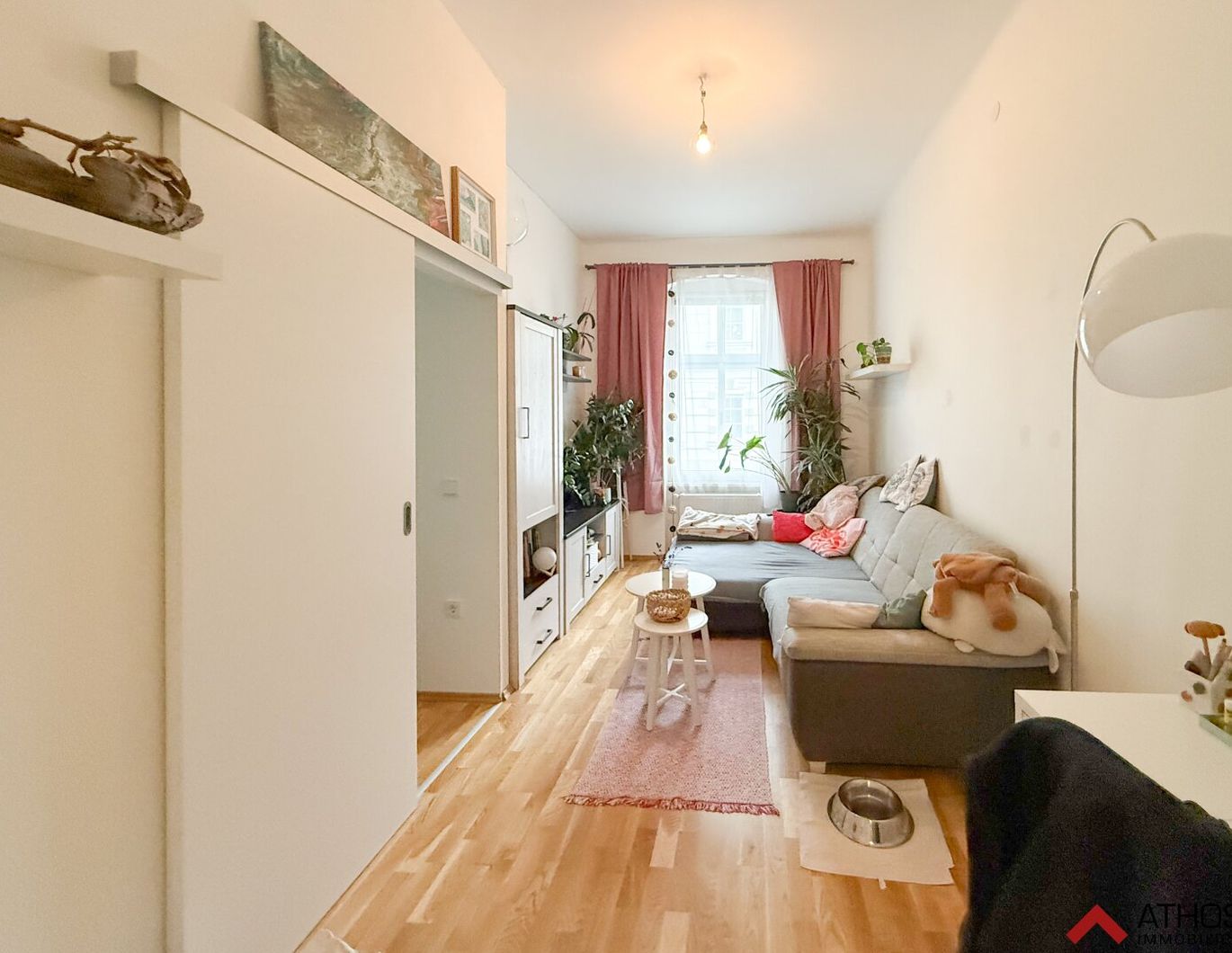 Kompakte 2-Zimmer-Altbauwohnung mit moderner Einbauküche in Urfahr