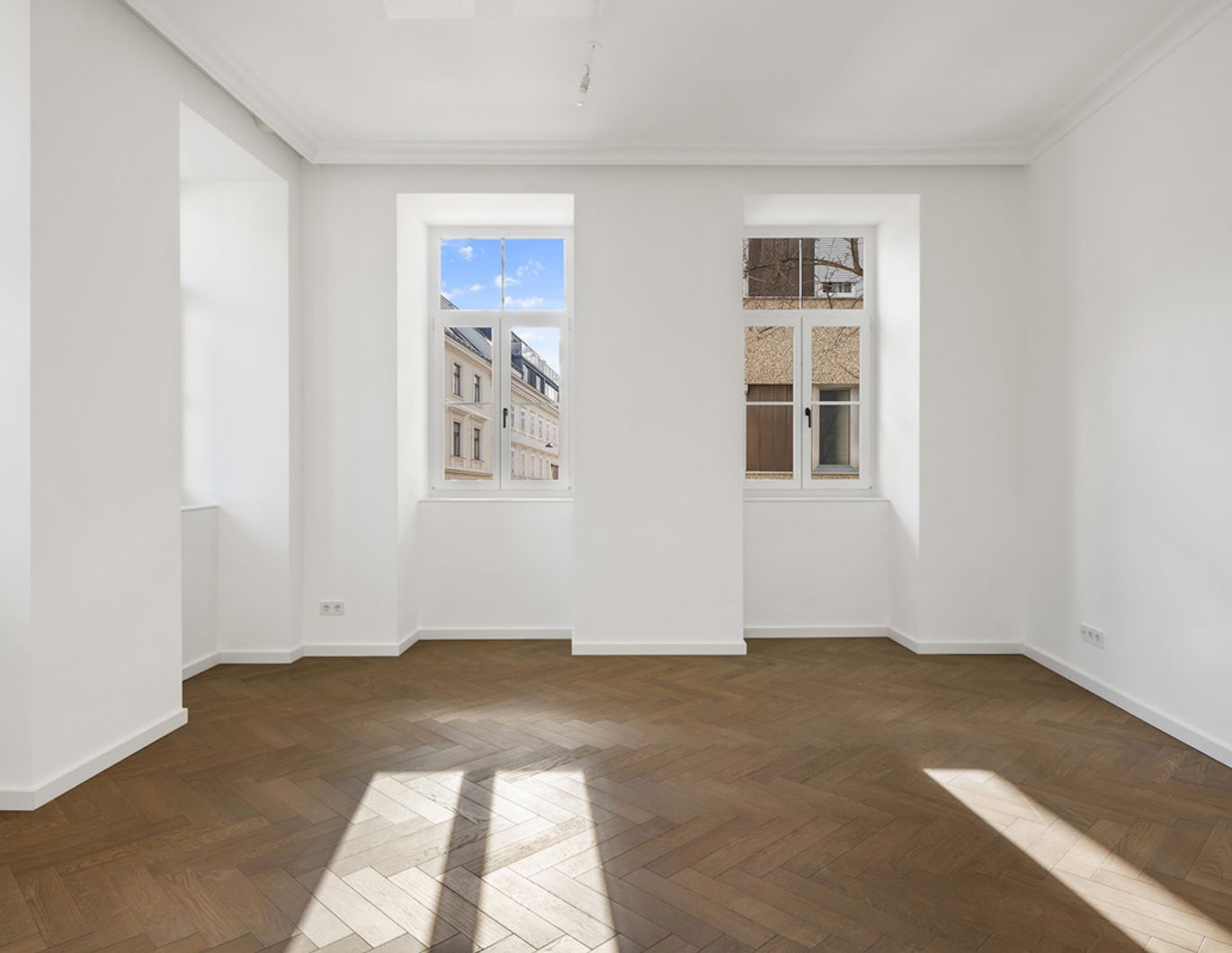 Eigentumswohnung mit Balkon im Erstbezug nach Sanierung