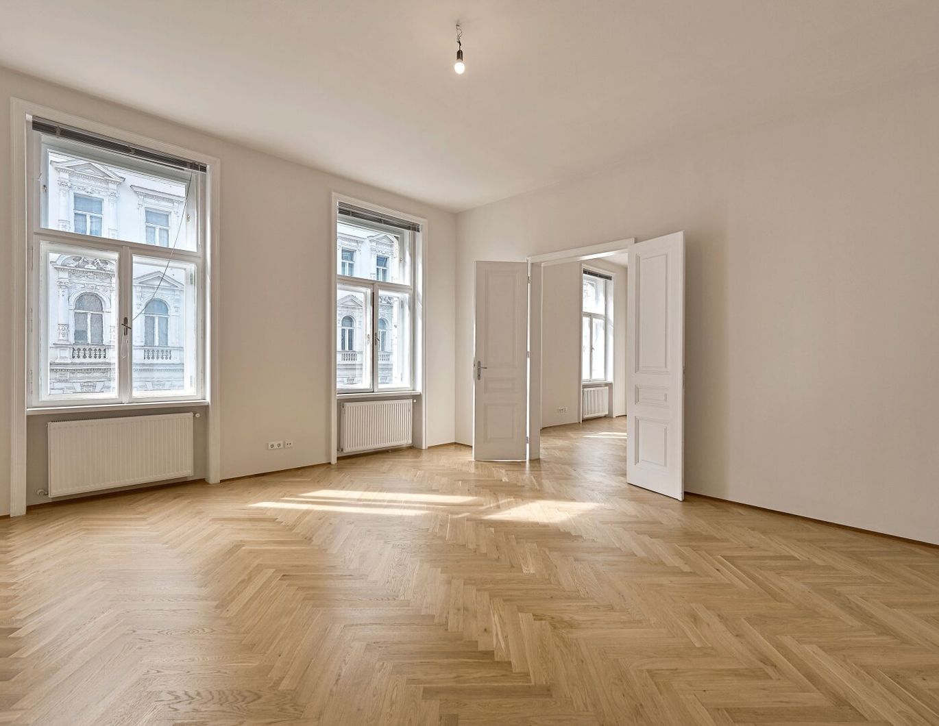 Wiener Altbauflair in saniertem Stilaltbau im 8. Bezirk