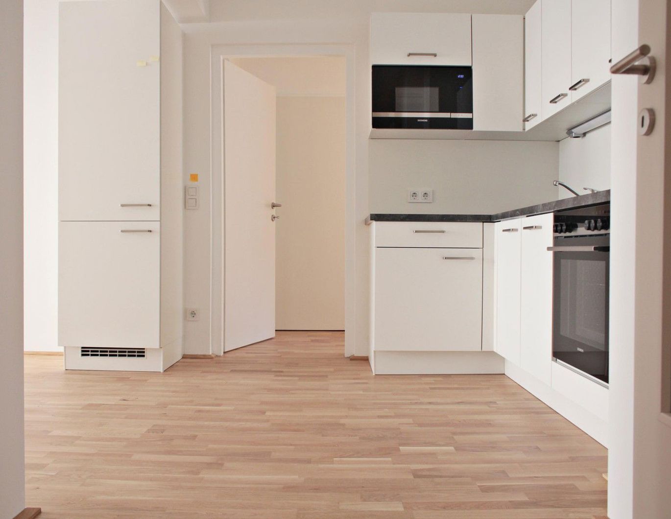 LUXURY LIVING MITTEN IM 8. Bezirk