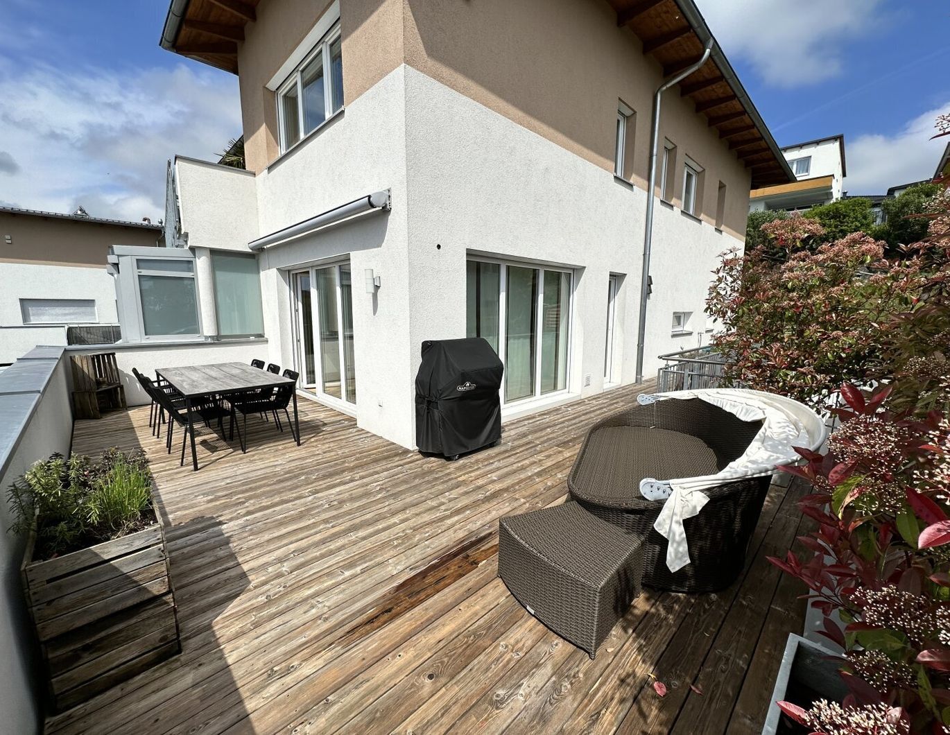 Moderne 3-Zimmer Maisonette mit großem Garten, Terrasse und 3 Kfz-Stellplätzen in Neuhofen an der Krems