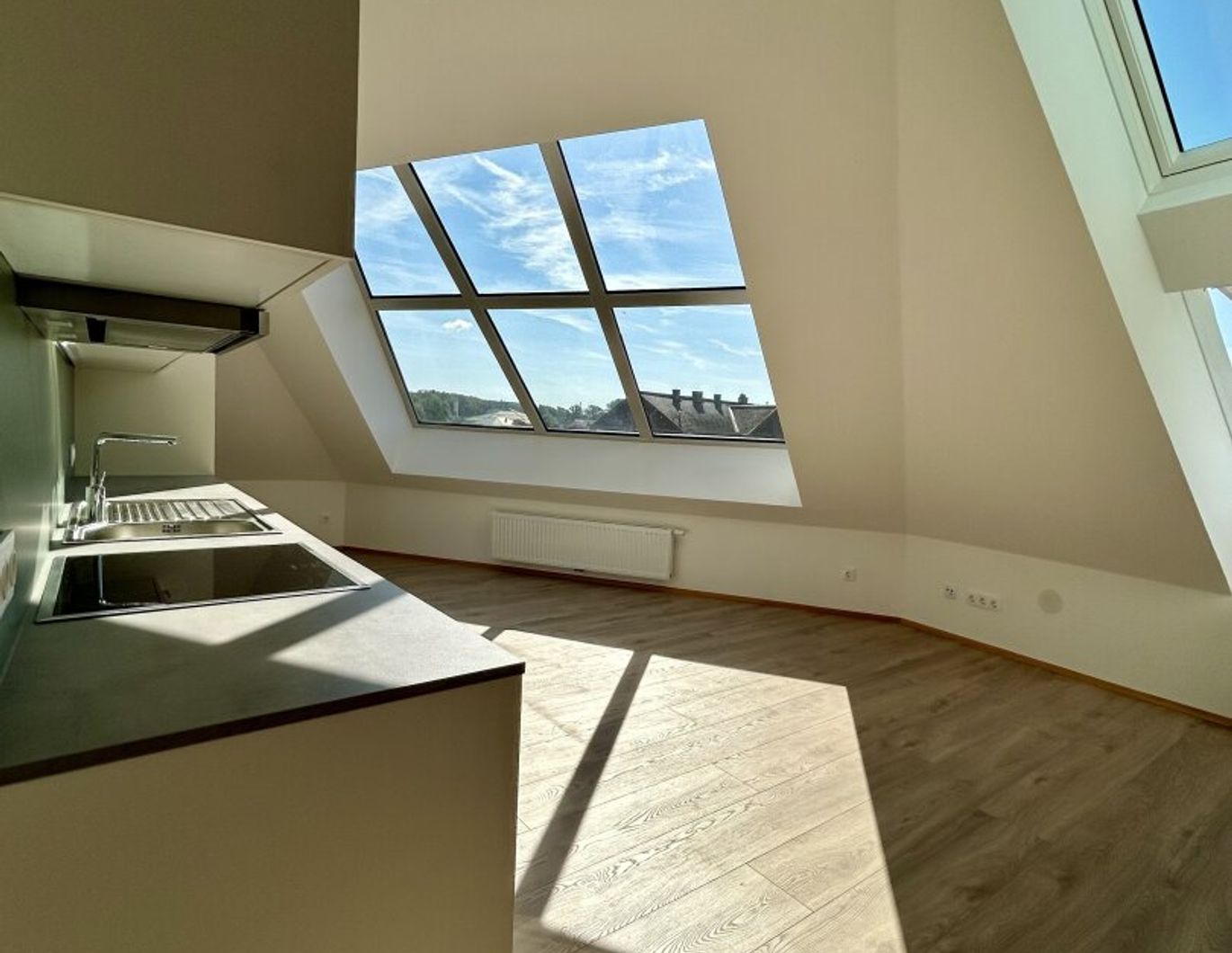 Traumhafte Dachgeschoßwohnung in Klosterneuburg - Erstbezug mit Terrasse!