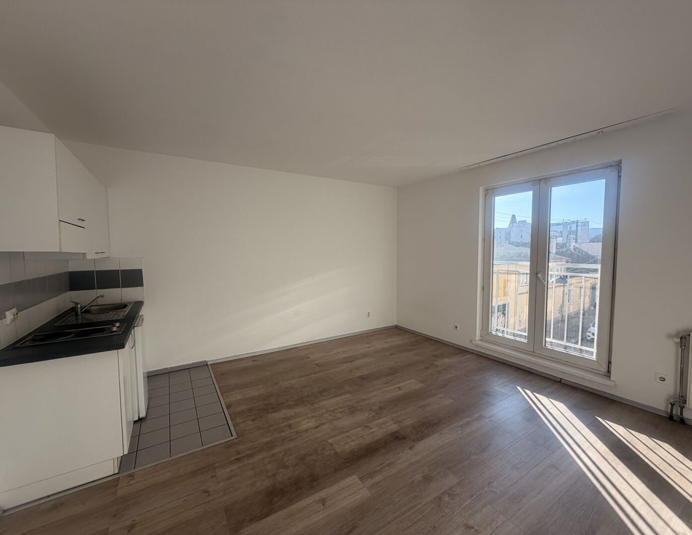 Diesterweggasse - Studentenwohnung mit Garage zu vermieten