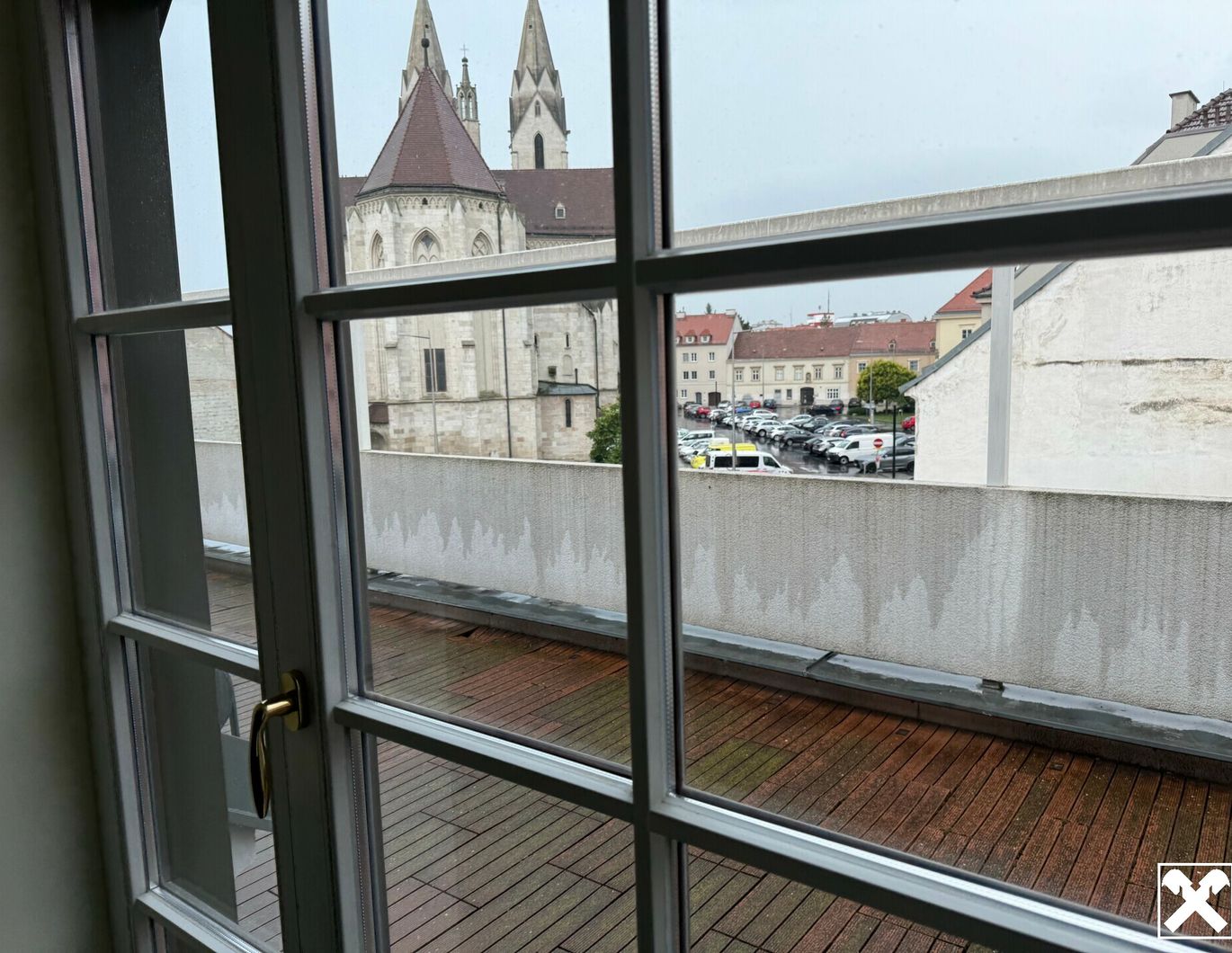 Luxus-Innenstadtwohnung mit Dachterrasse und Garage