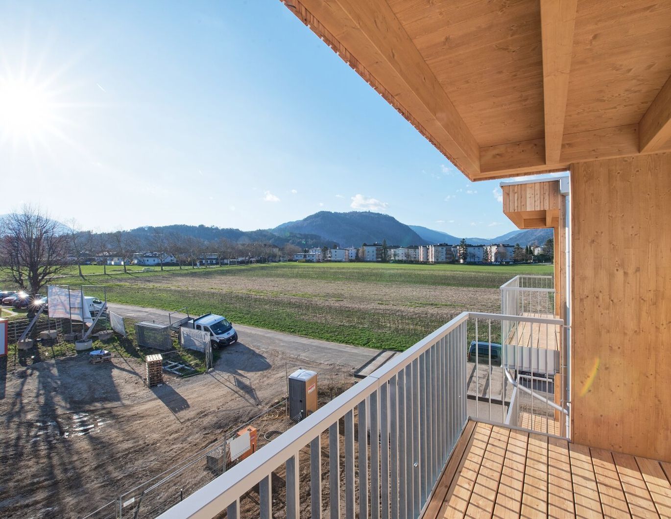 3-Zimmer-Wohnung mit Balkon und Loggia, barrierefrei, Erstbezug, Landskron, 2. OG