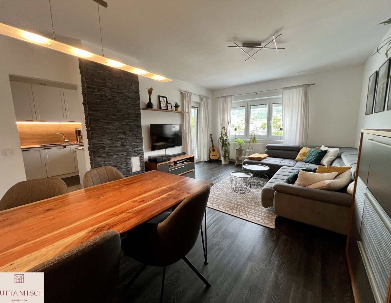 Schöne 3-Zimmerwohnung mit Balkon und Garagenplatz (optional) - über den Dächern von Gumpoldskirchen