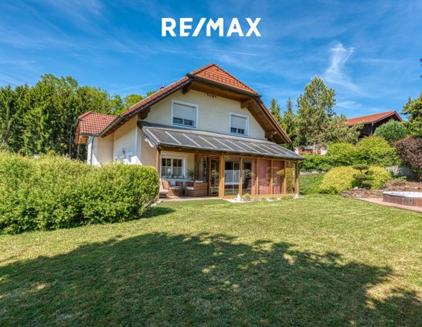 Einfamilienhaus mit traumhaftem Ausblick in Laakirchen zu kaufen!