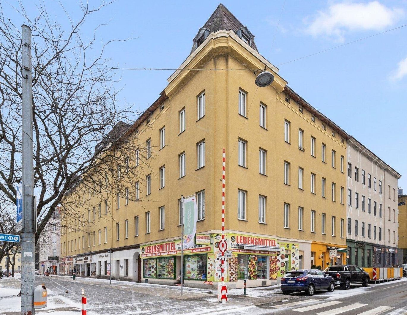 Provisionsfreie charmante und gemütliche DACHGESCHOSS- Wohnung DIREKT AM MEIDLINGER MARKT!