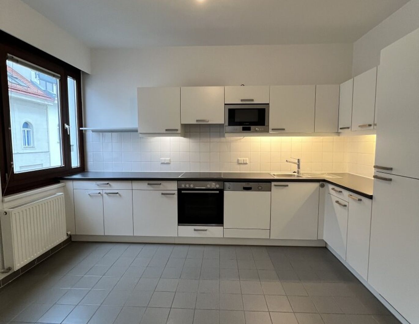 Familien Apartment - Großzügige 4 Zimmer Wohnung nahe Stadtpark