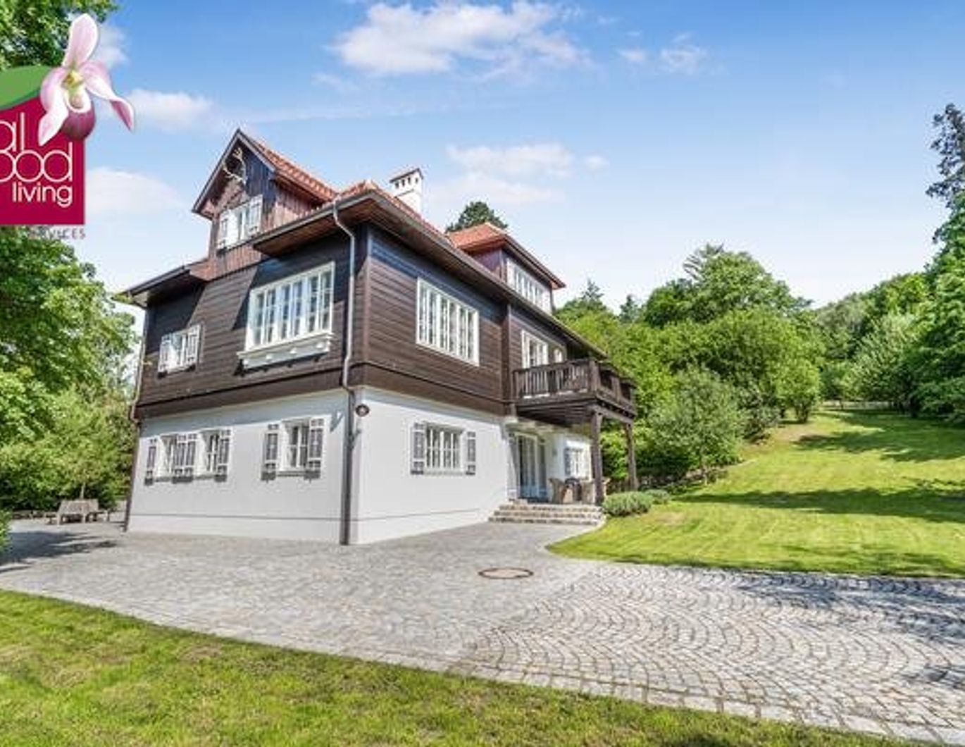 Zeitlose Eleganz im Wienerwald - Historische Villa mit Nebengebäuden auf Traumgrundstück mit Outdoorpool und Waldsauna