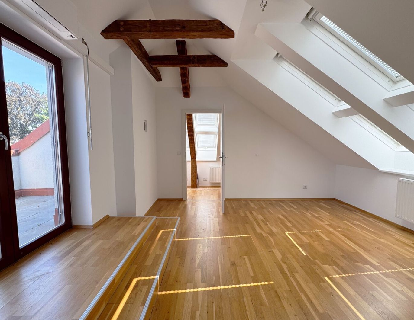 Altbau-Charme in Leibnitz: 3-Zimmerwohnung mit Lift und Holzböden