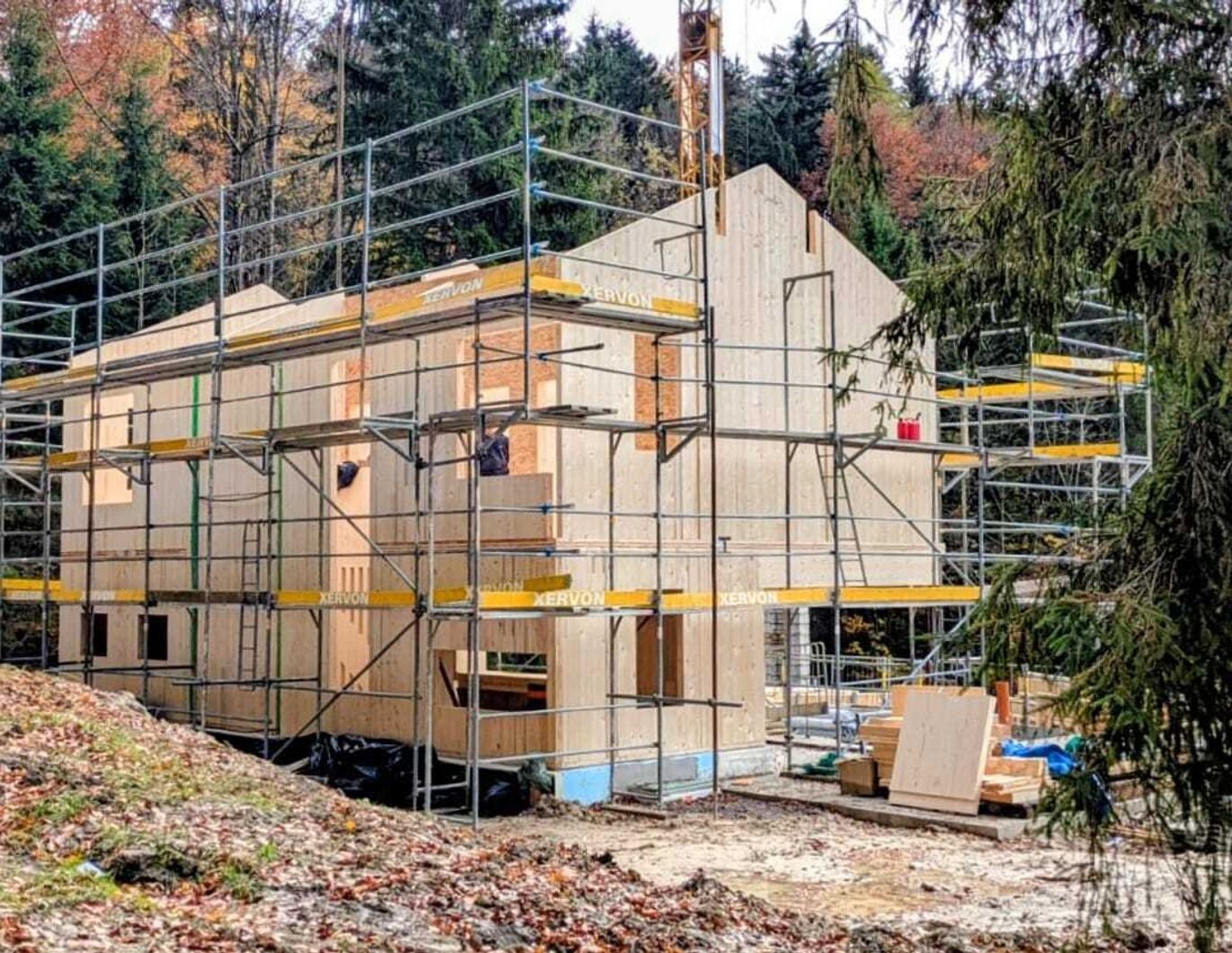 Traumhaftes Massivholz Einfamilienhaus Projekt in Hof - absolute Alleinlage
