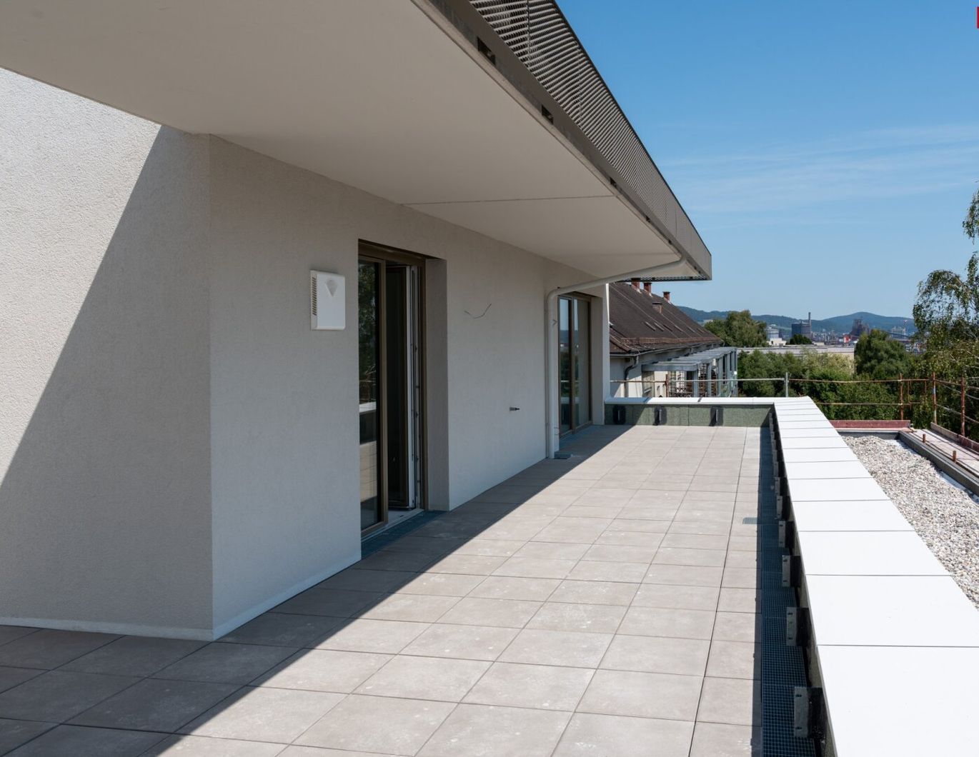 Dachterrassenwohnung mit beeindruckendem Ausblick - Wohntraum auf höchstem Niveau!