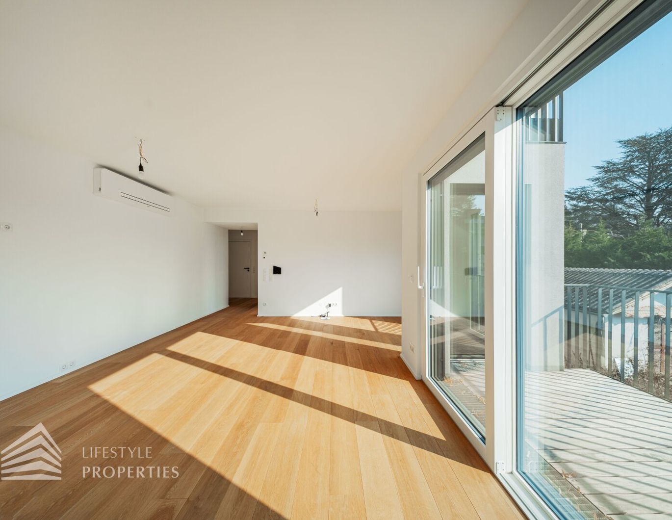 Entzückende 2-Zimmer Wohnung mit Balkon, Nähe Neustift am Walde