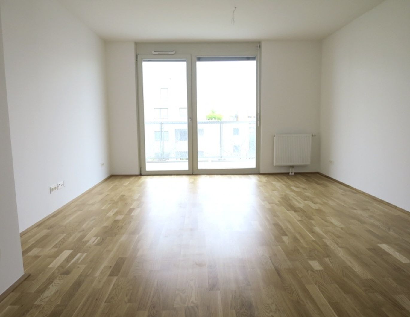 2 Zimmer Wohnung mit nagelneuer Küche und Terrasse zu mieten in 1210 Wien