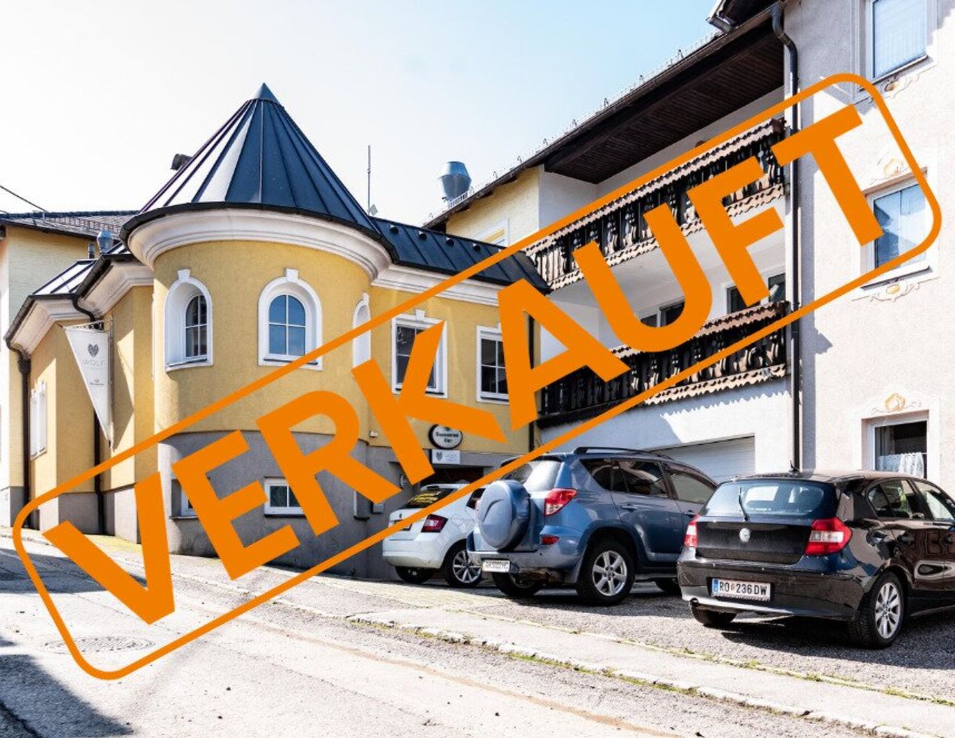 **VERKAUFT**Bezirk Rohrbach: Zinshaus mit 4 Wohnungen, 3 Fremdenzimmer und Gaststätte - Ideal für Investoren!