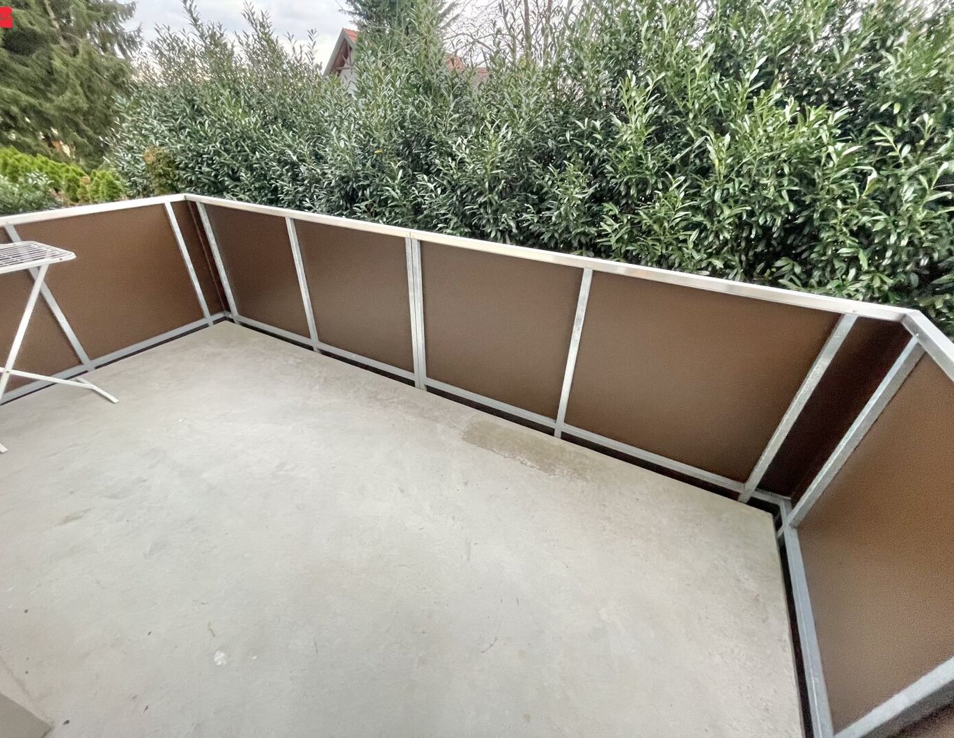 Moderne Wohnoase mit Abendsonne