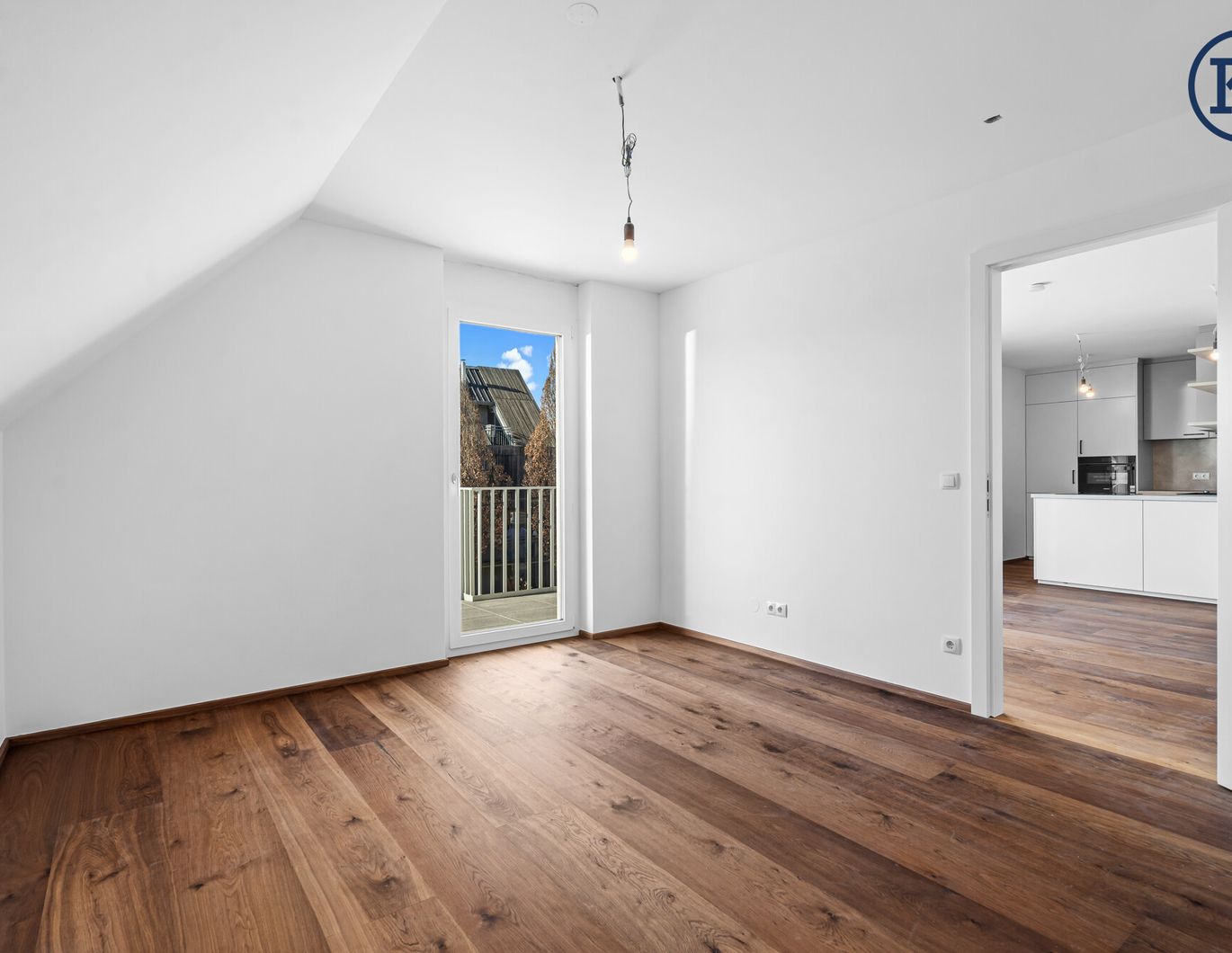 Penthouse-Eleganz pur: Exklusive DG-Einheit mit traumhafter Terrassenlandschaft