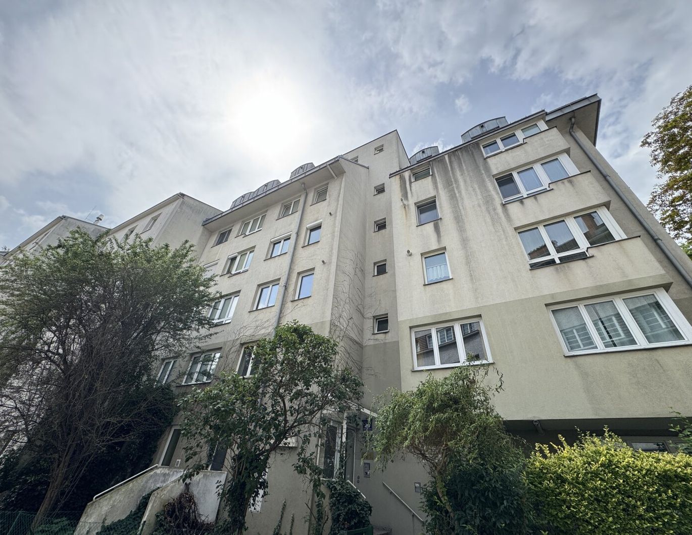Traumhafte 2-Zimmer-Wohnung in 1140 Wien - Ihr Sanierungsprojekt zum Top-Preis!